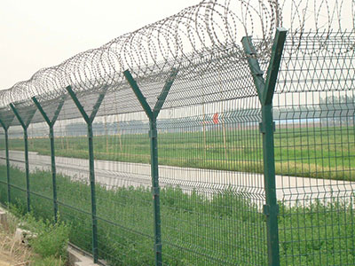 哈尔滨市刀刺隔离网图片3 哈尔滨市刀刺隔离网图片3