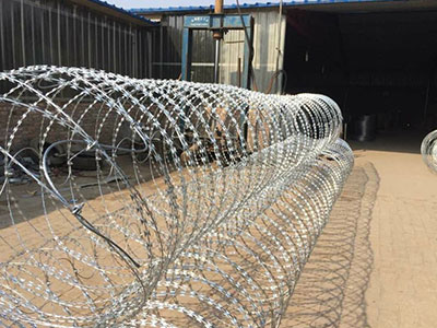 哈尔滨市刀刺隔离网图片4 哈尔滨市刀刺隔离网图片4