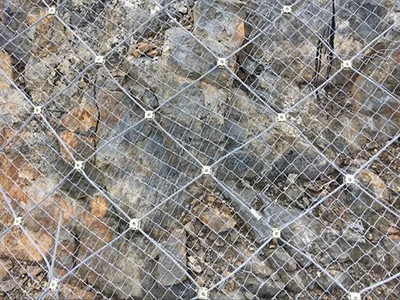 郑州市边坡防护网图片1 郑州市边坡防护网图片1